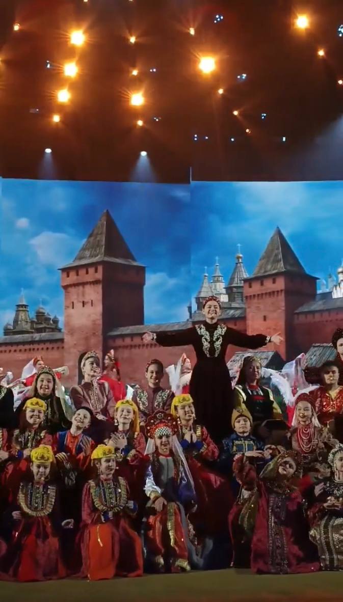 В Кремлевском дворце состоялся гала-концерт «Время лучших!», сценарий которого был основан на сти...