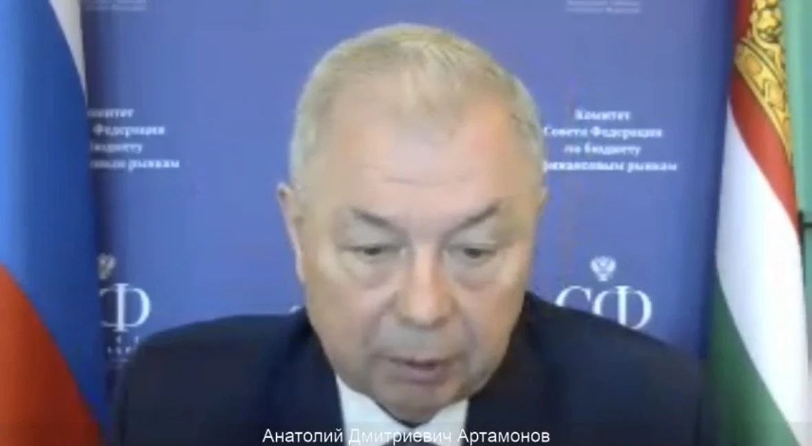 Анатолий Артамонов, сенатор, посоветовал Калужской области рассмотреть возможность сокращения рас...