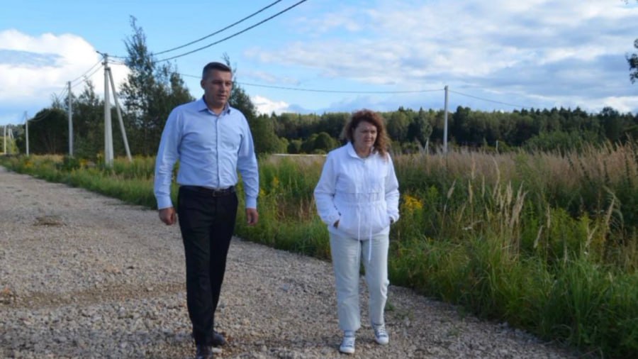 Многодетные семьи в тупике: кто построит дороги?

В Обнинске снова обсуждали проблему "многодетно...